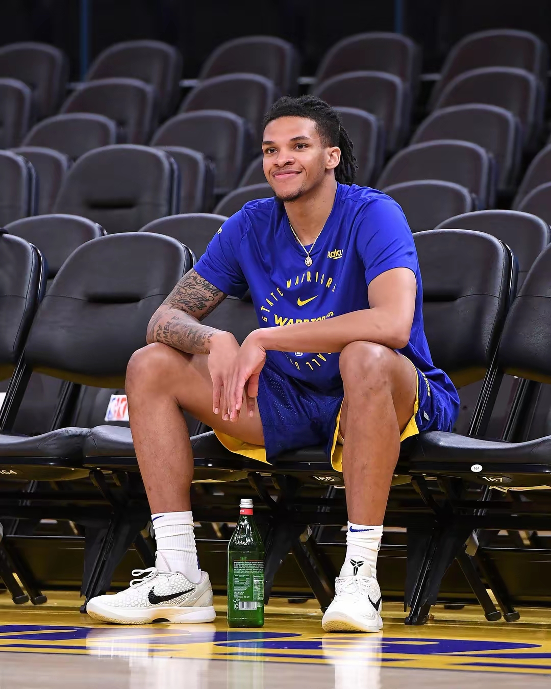 集结日金州勇士调整名单以备NBA季后赛,手感冰凉环节打磨,管理层满意,医务组通报恢复的简单介绍 集结日金州勇士调整名单以备NBA季后赛,手感冰凉环节打磨,管理层满意,医务组通报恢复的简单介绍