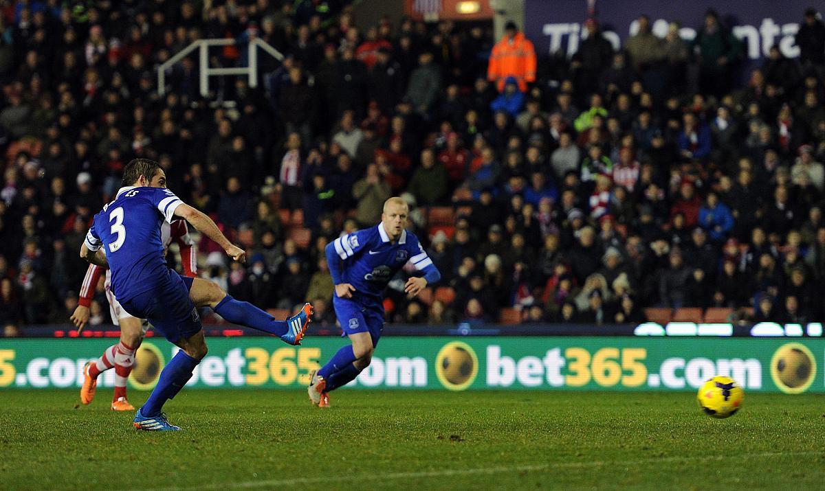 jiuyou官网入口-关键时刻荷甲焦点战；曼城队长鼓劲；底气十足；身体对抗强度拉满的简单介绍